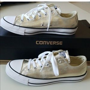 NWT Gold Converse